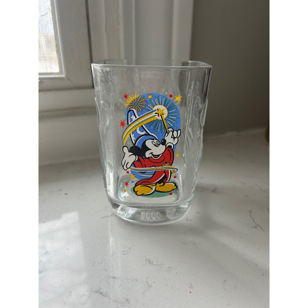 Walt Disney World 2000 Celebration Mickey Mouse Glass Millennium Celebration‎